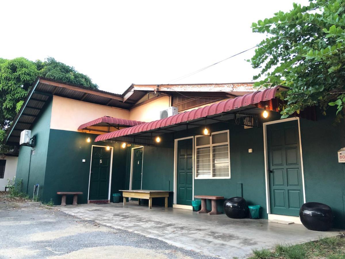 Rumah Tepi Istana Куала-Тренгану Экстерьер фото